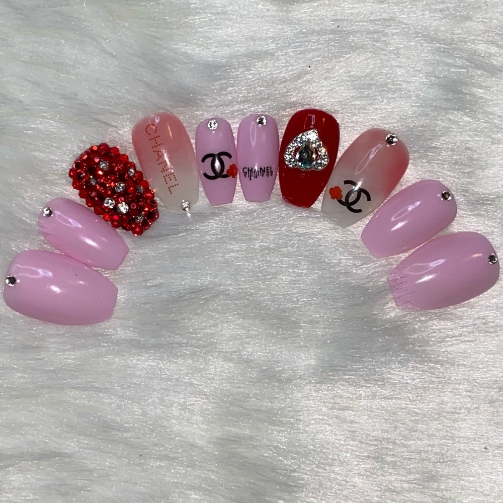 Love Potion No. 5||Press-on Nail Set
